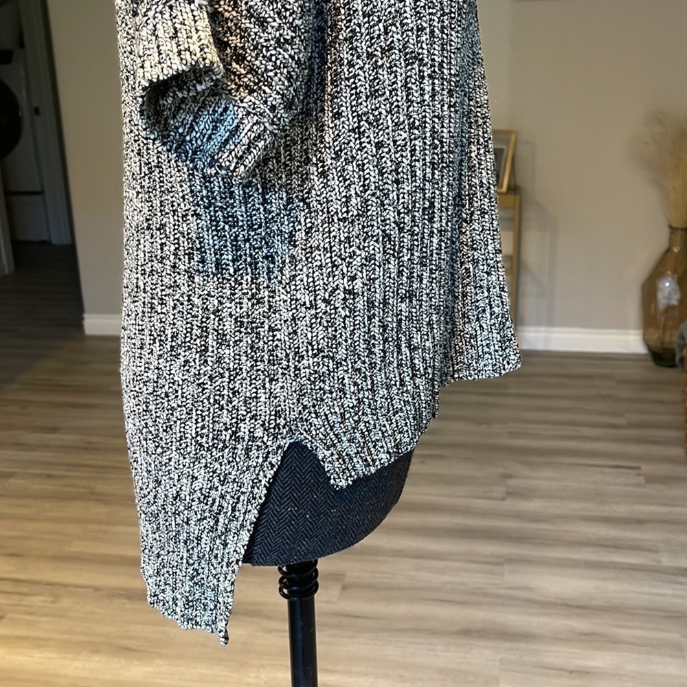 Rachel Rachel Roy Black White Knit Short Dolman Sleeve Hi Low Sweater Medium - Picture 7 of 8